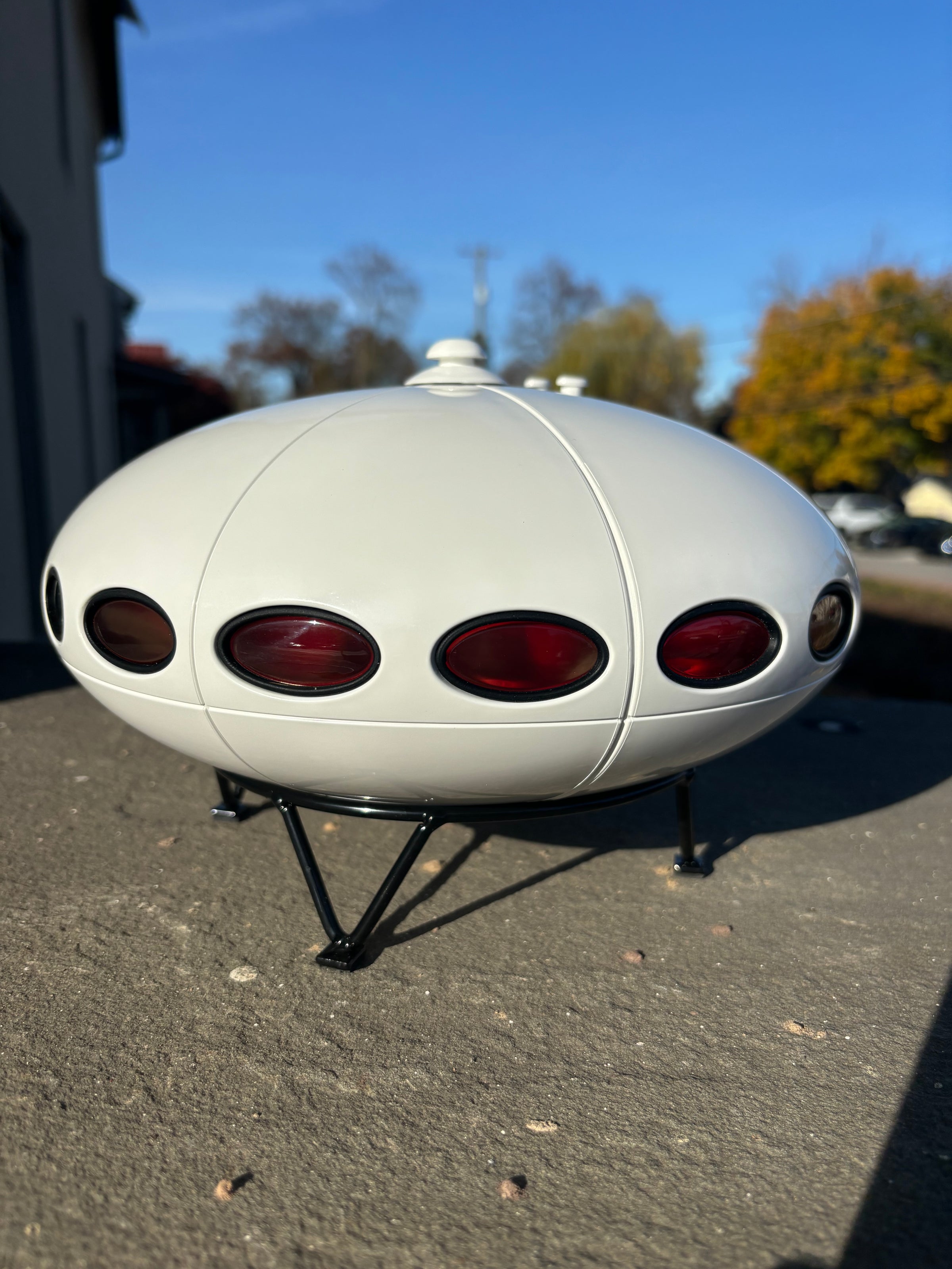 Home | Chromium Mid Mod Design
